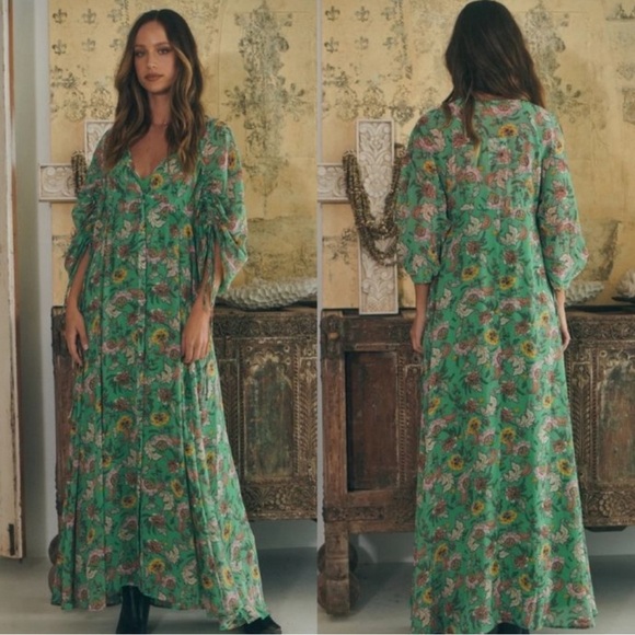 Free People Dresses & Skirts - Free People Earth Folk Floral Long Sleeve Maxi Dress Size Small